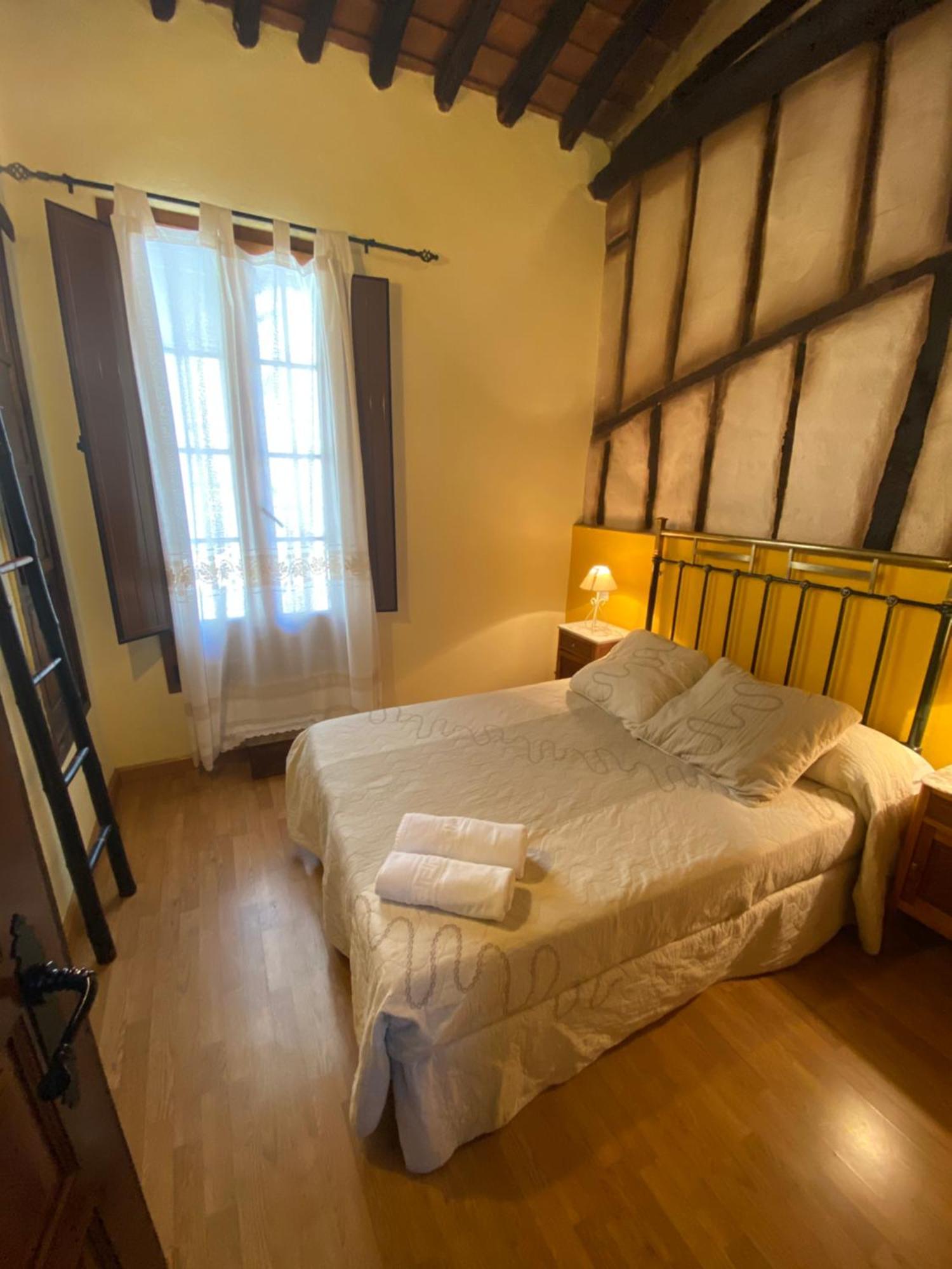 Apartamentos Rurales La Antigua Fonda Candelario Esterno foto