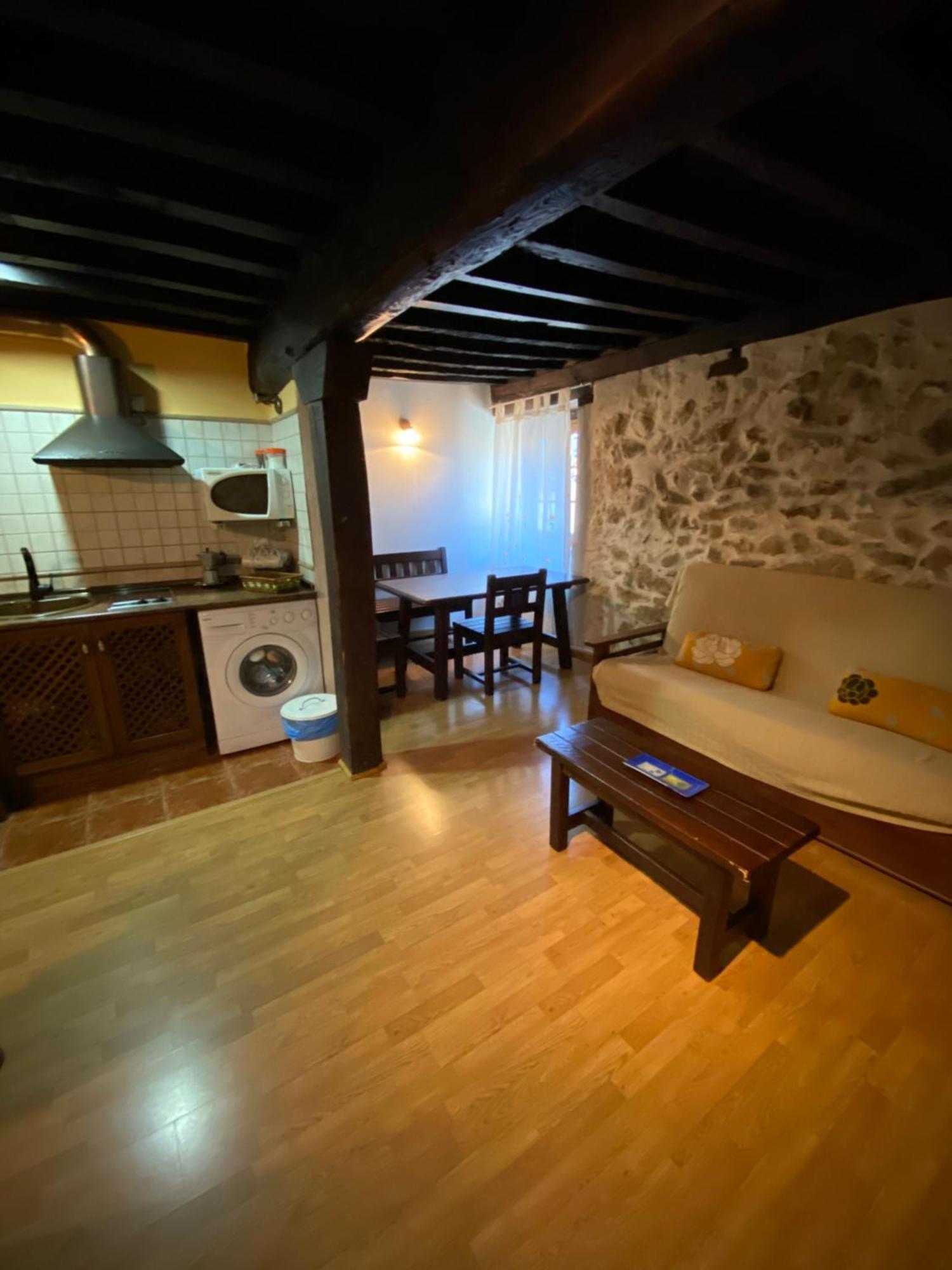 Apartamentos Rurales La Antigua Fonda Candelario Esterno foto