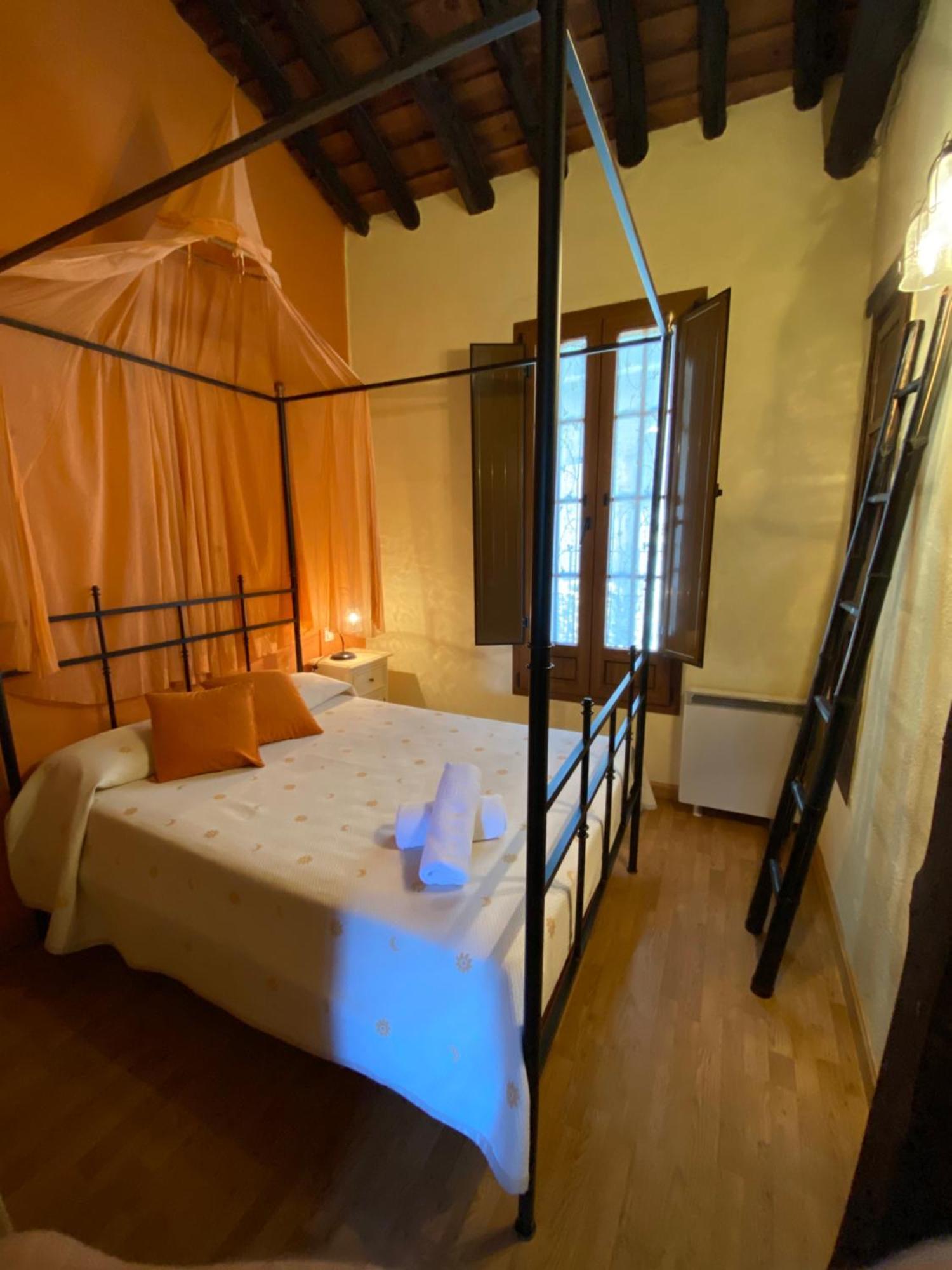 Apartamentos Rurales La Antigua Fonda Candelario Esterno foto
